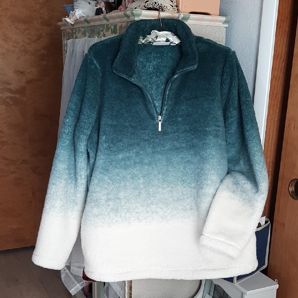 Ladies Pullover Ombre Turquoise and White Women's Sweater Zip Henley D&Co